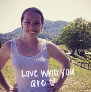 Meet your Posher, Tiffiny